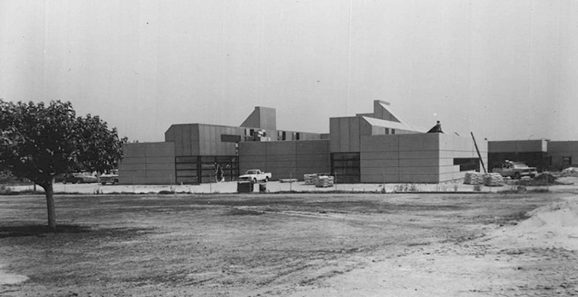 Construction of new Water Quality Lab. West end of building looking easterly. May 23, 1984.